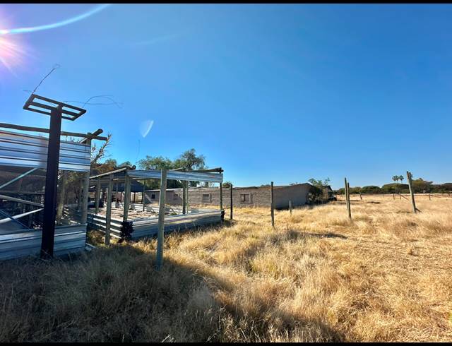 8.50HA SMALLHOLDING FOR SALE IN MYNGENOEGEN AH